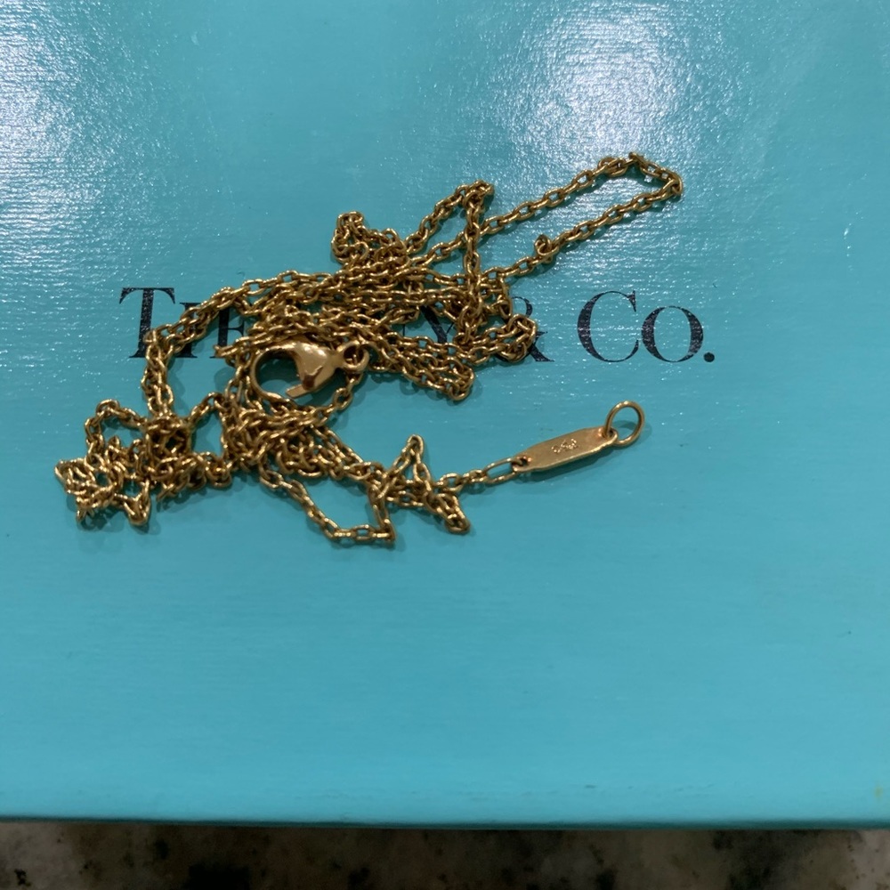 Tiffany&Co chain in yellow gold L: 23”